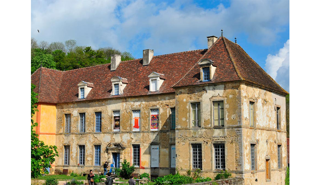 Château de Sainte-Colombe-en-Auxois ©ARCADE